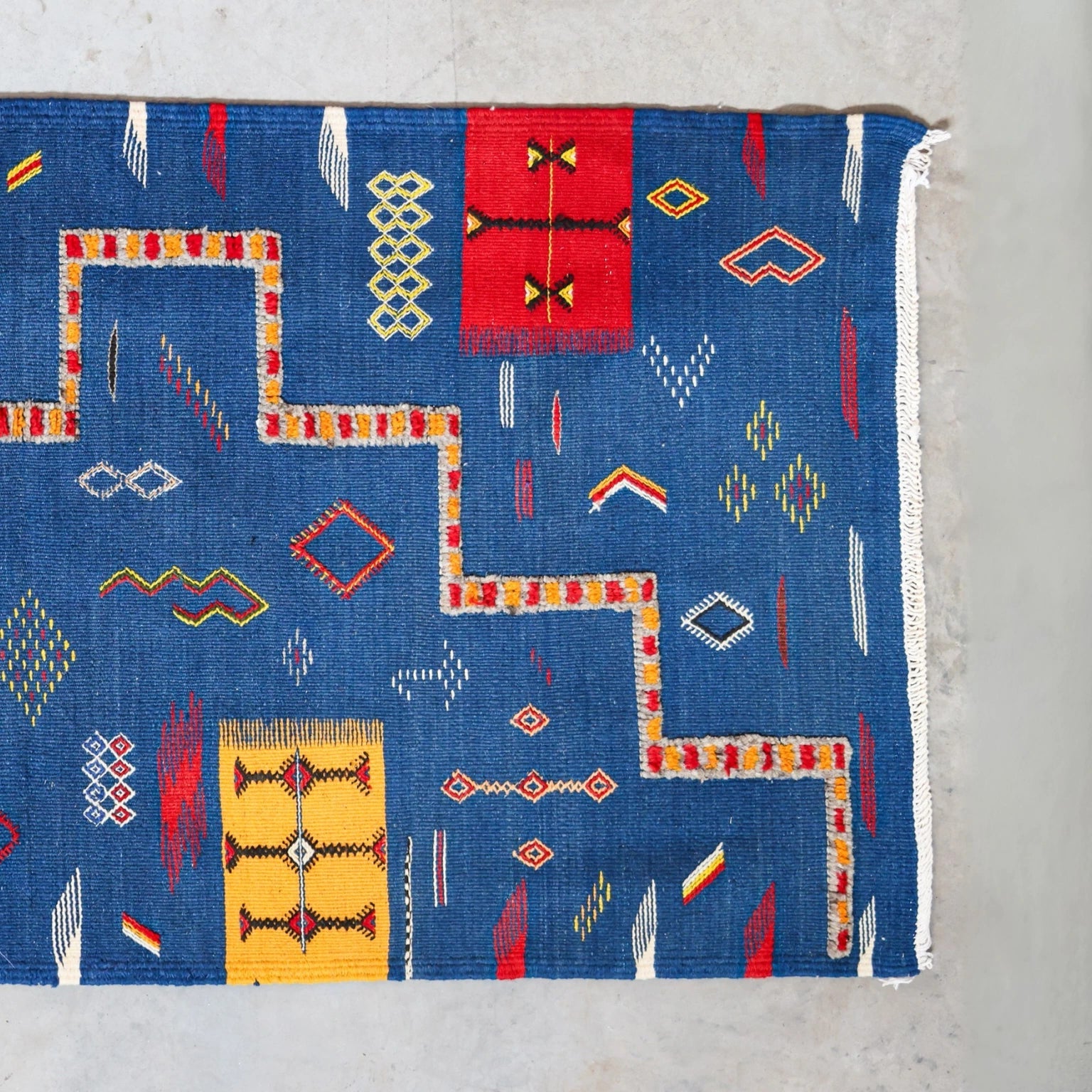 Handmade Moroccan Accent Rug - Blue & Red Wool Akhnif Kilim