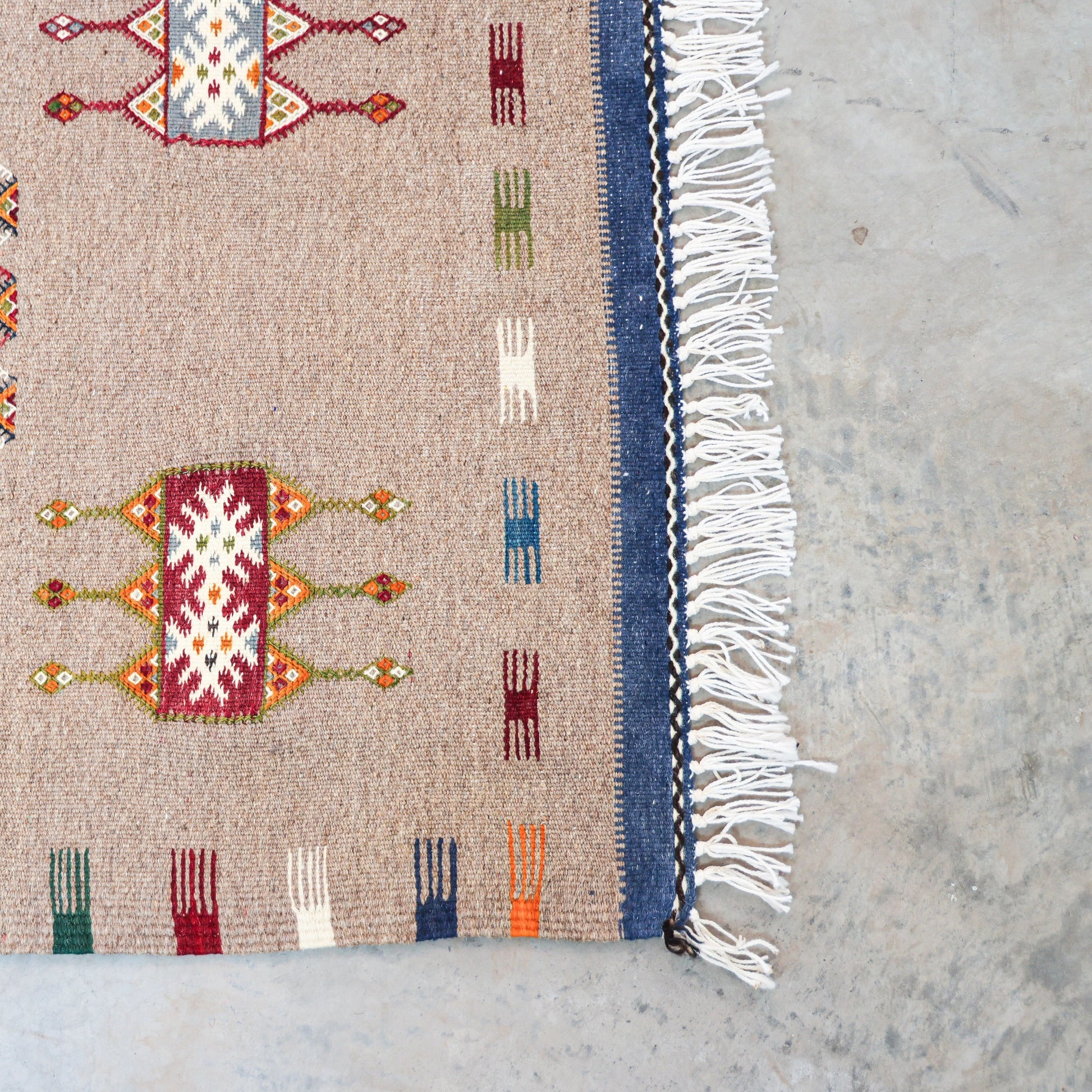 Hand-made Wool Berber Carpet - Akhnif in High Atlas