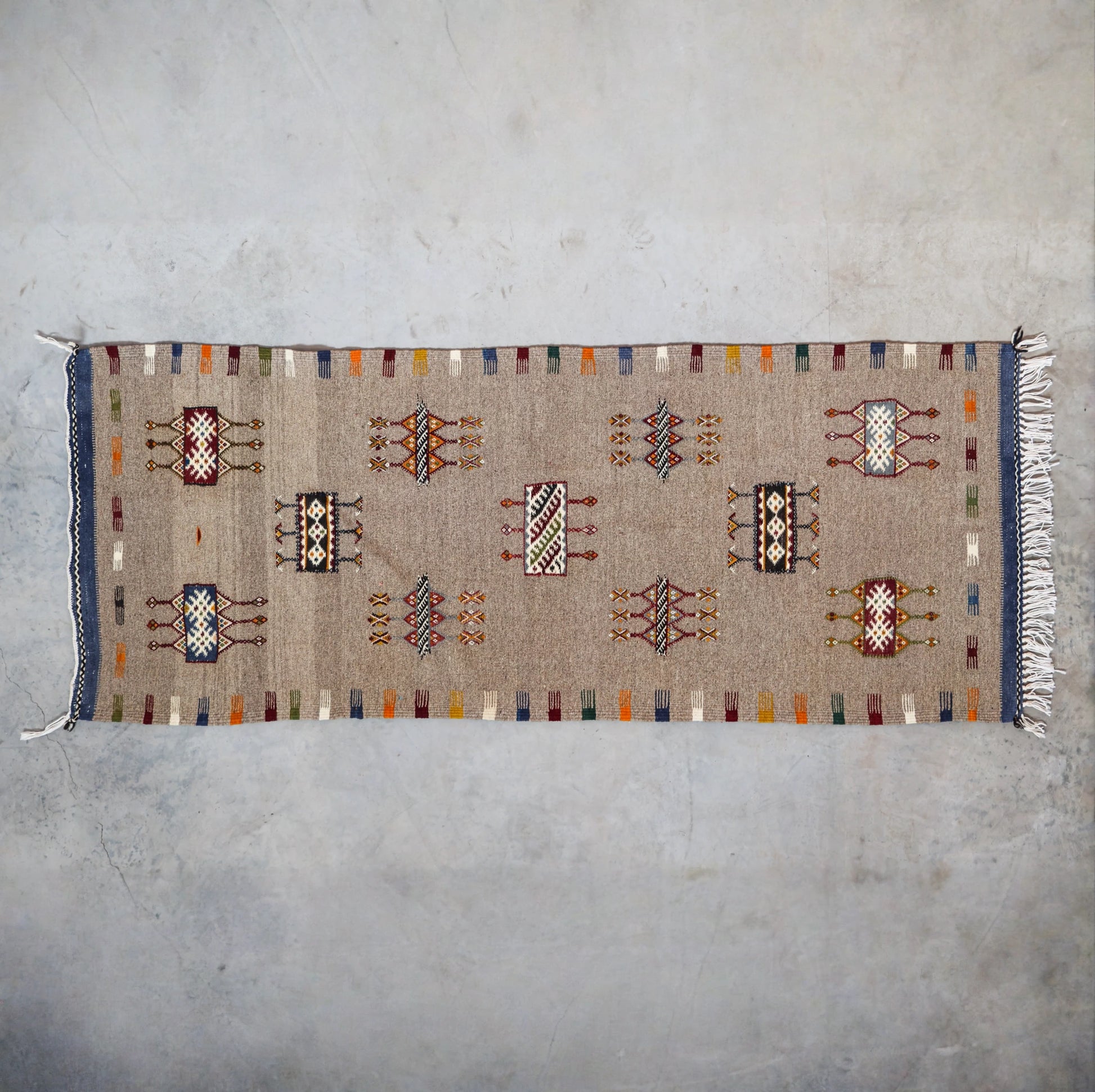 Hand-made Wool Berber Carpet - Akhnif in High Atlas